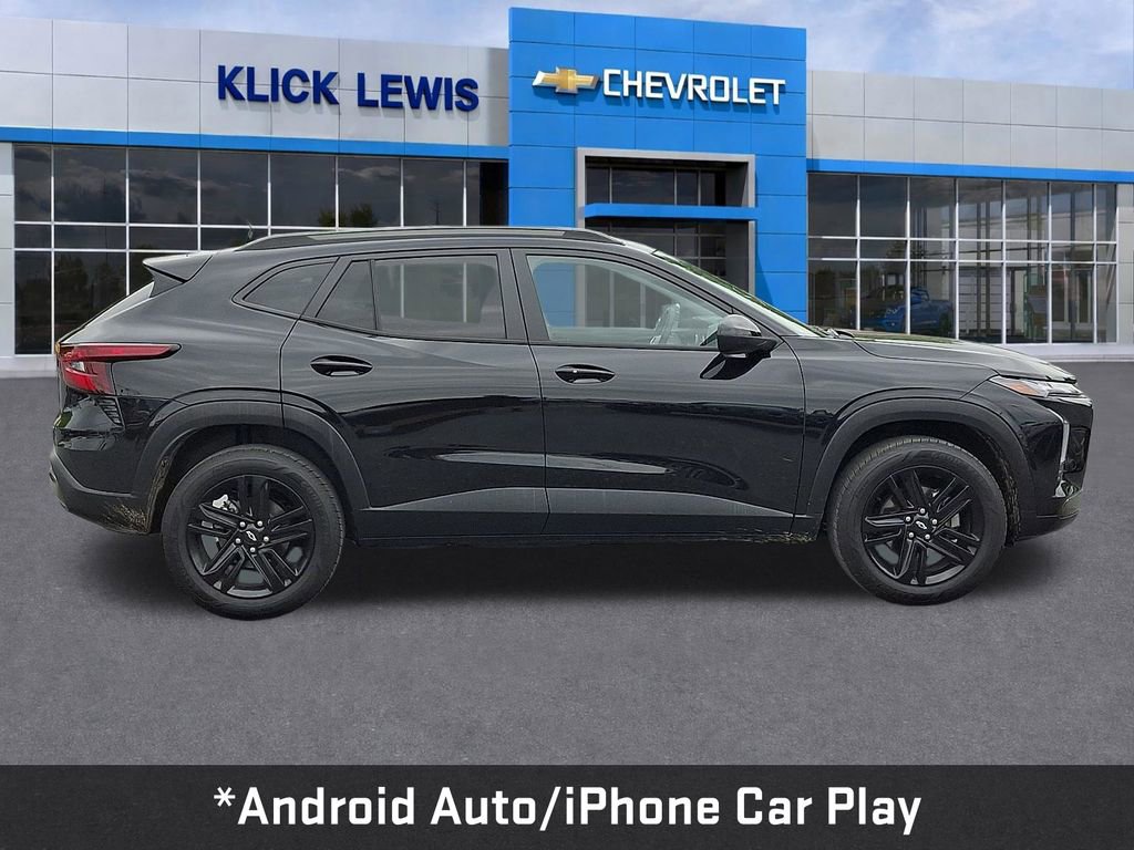 Used 2024 Chevrolet Trax ACTIV w/ Driver Confidence Package FWD image 9