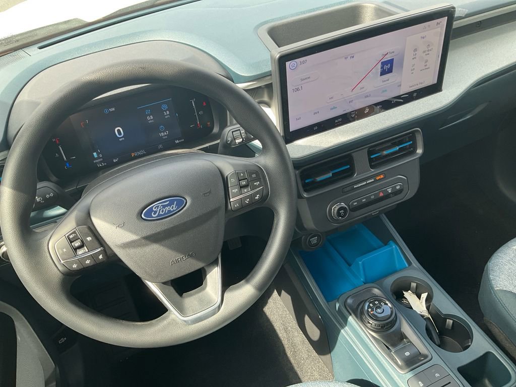 New 2026 Ford Maverick XLT image 25