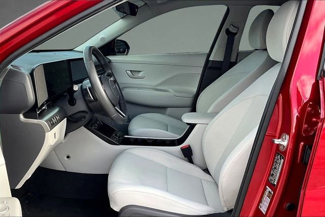 Used 2024 Hyundai Kona SEL w/ Convenience Package image 23