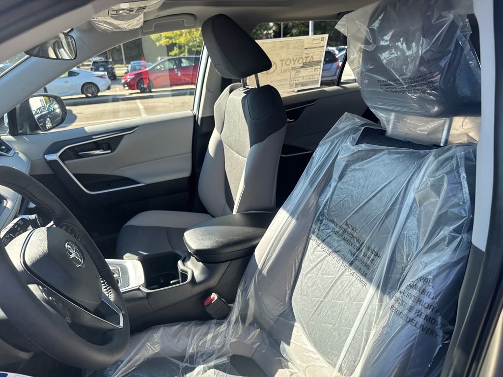 New 2025 Toyota RAV4 XLE image 17
