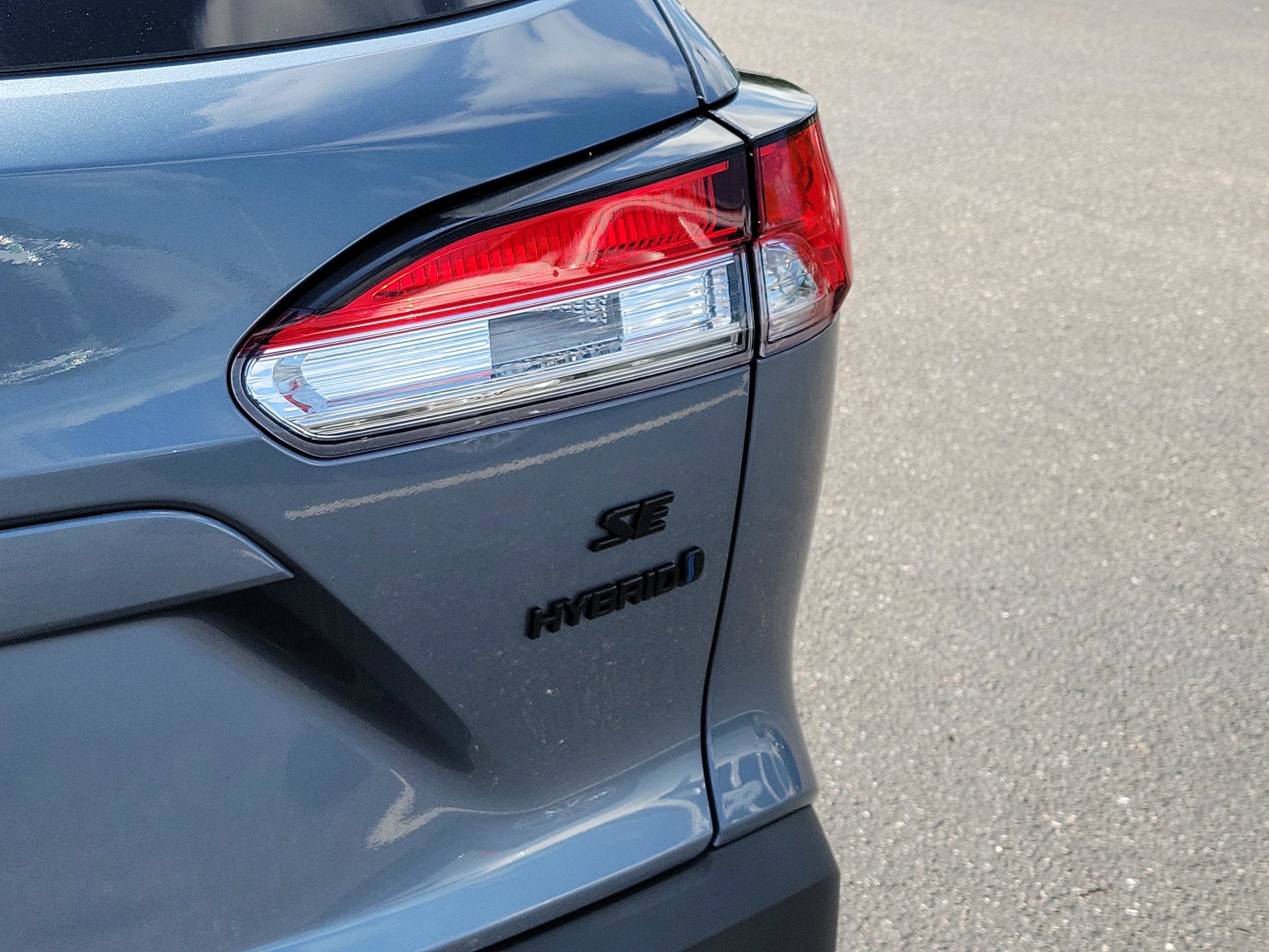 Used 2024 Toyota Corolla Cross SE AWD/4WD image 11