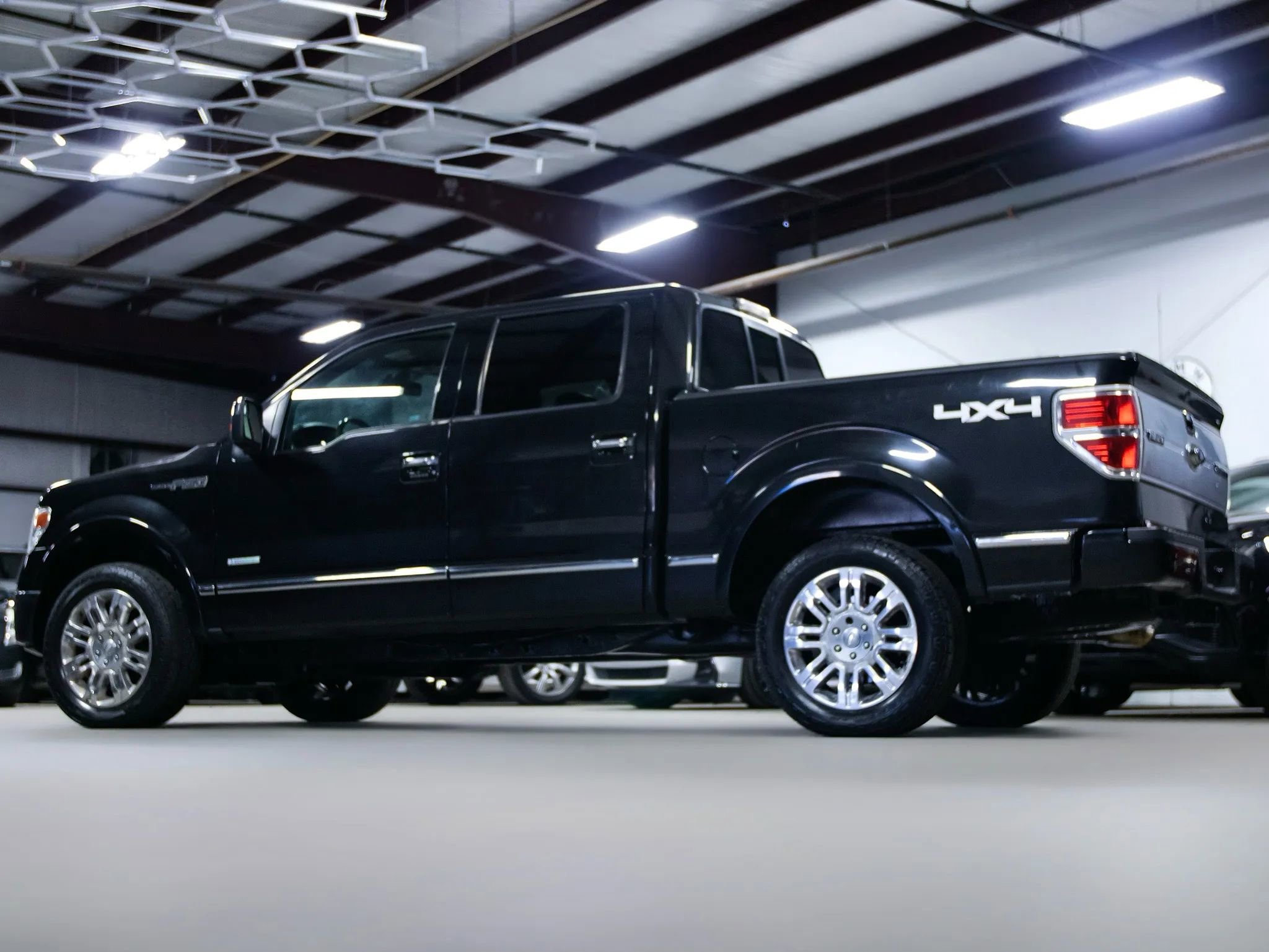 Used 2013 Ford F150 Platinum image 19