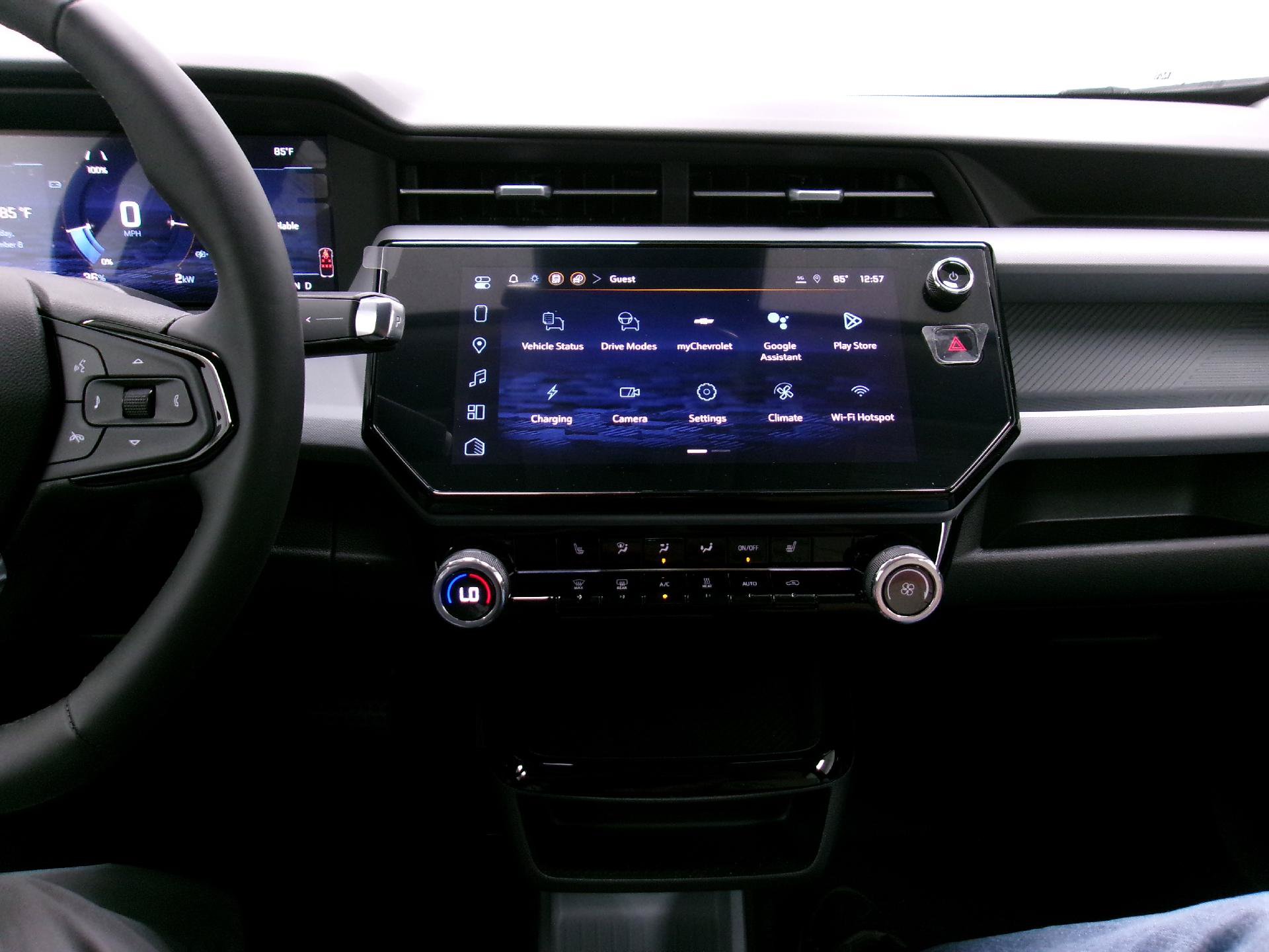 New 2027 Chevrolet Bolt LT w/ Comfort Package FWD image 11