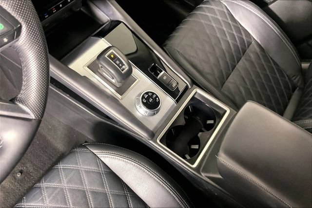 Used 2023 Mitsubishi Outlander SEL FWD image 17