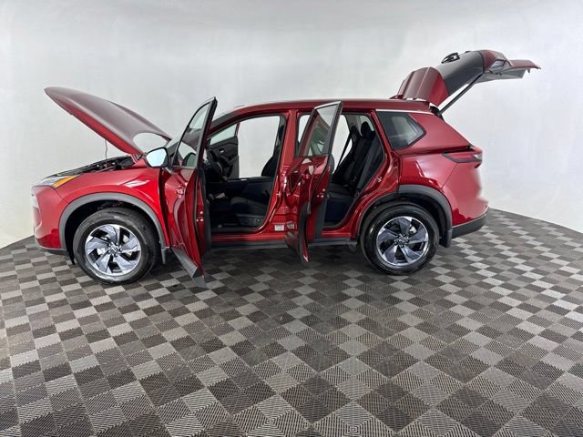 Used 2026 Nissan Rogue SV w/ Cold Weather Package FWD image 11