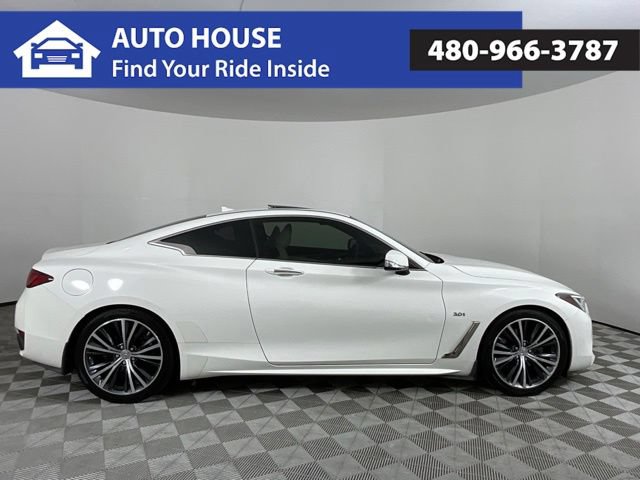 Used 2017 INFINITI Q60 3.0t w/ Premium Plus Package 3.0T RWD image 4