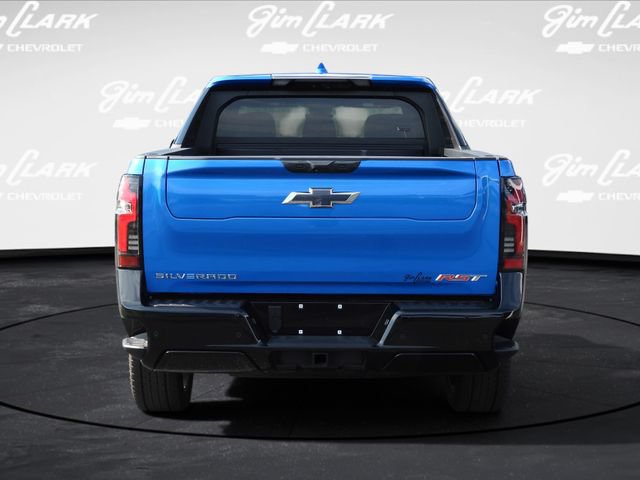 Used 2025 Chevrolet Silverado EV RST AWD/4WD image 30