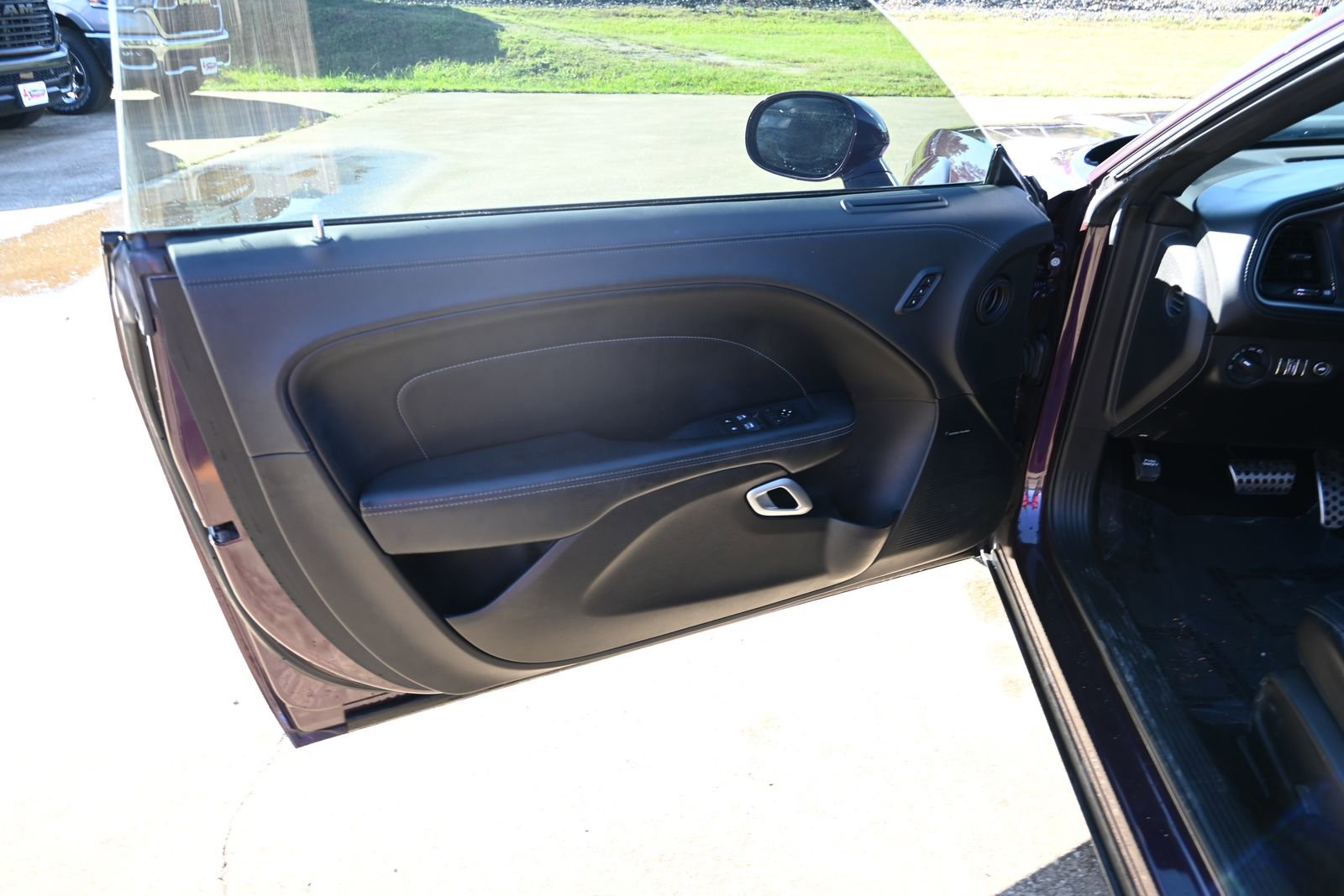 Used 2021 Dodge Challenger R/T Scat Pack image 9