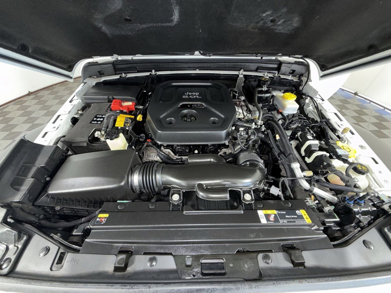 Used 2022 Jeep Wrangler Unlimited Sport image 26