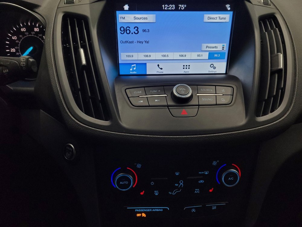 Used 2019 Ford Escape SE FWD image 25