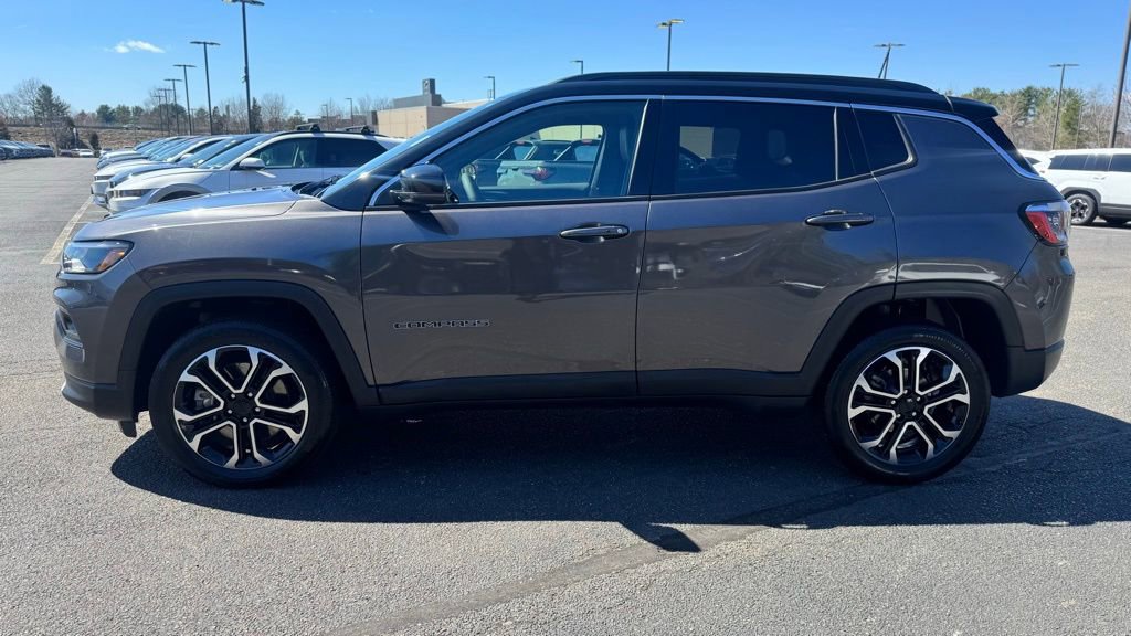 Used 2023 Jeep Compass Limited AWD/4WD image 4
