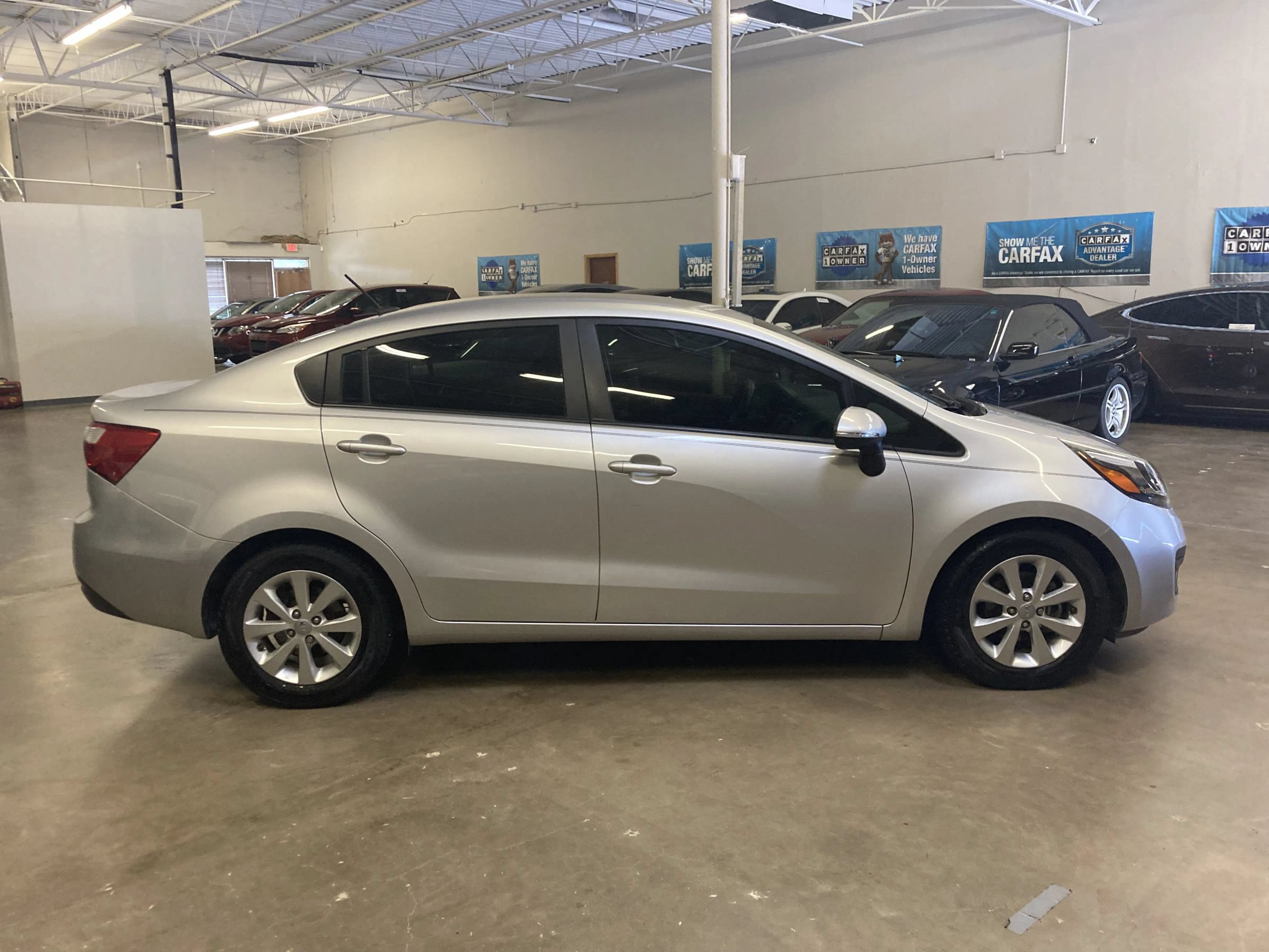 Used 2013 Kia Rio EX w/ Convenience Pkg FWD image 10