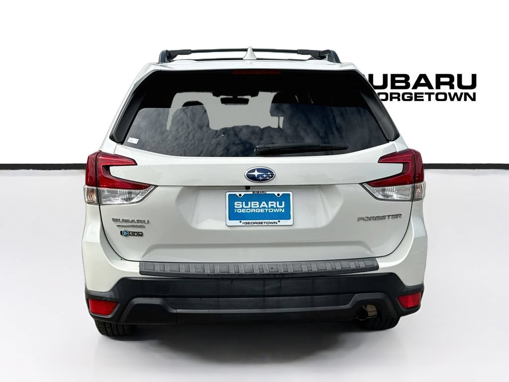 Used 2019 Subaru Forester Premium w/ All-Weather Package AWD/4WD image 6