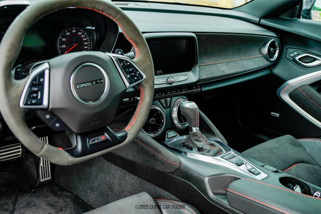 Used 2022 Chevrolet Camaro ZL1 RWD image 34