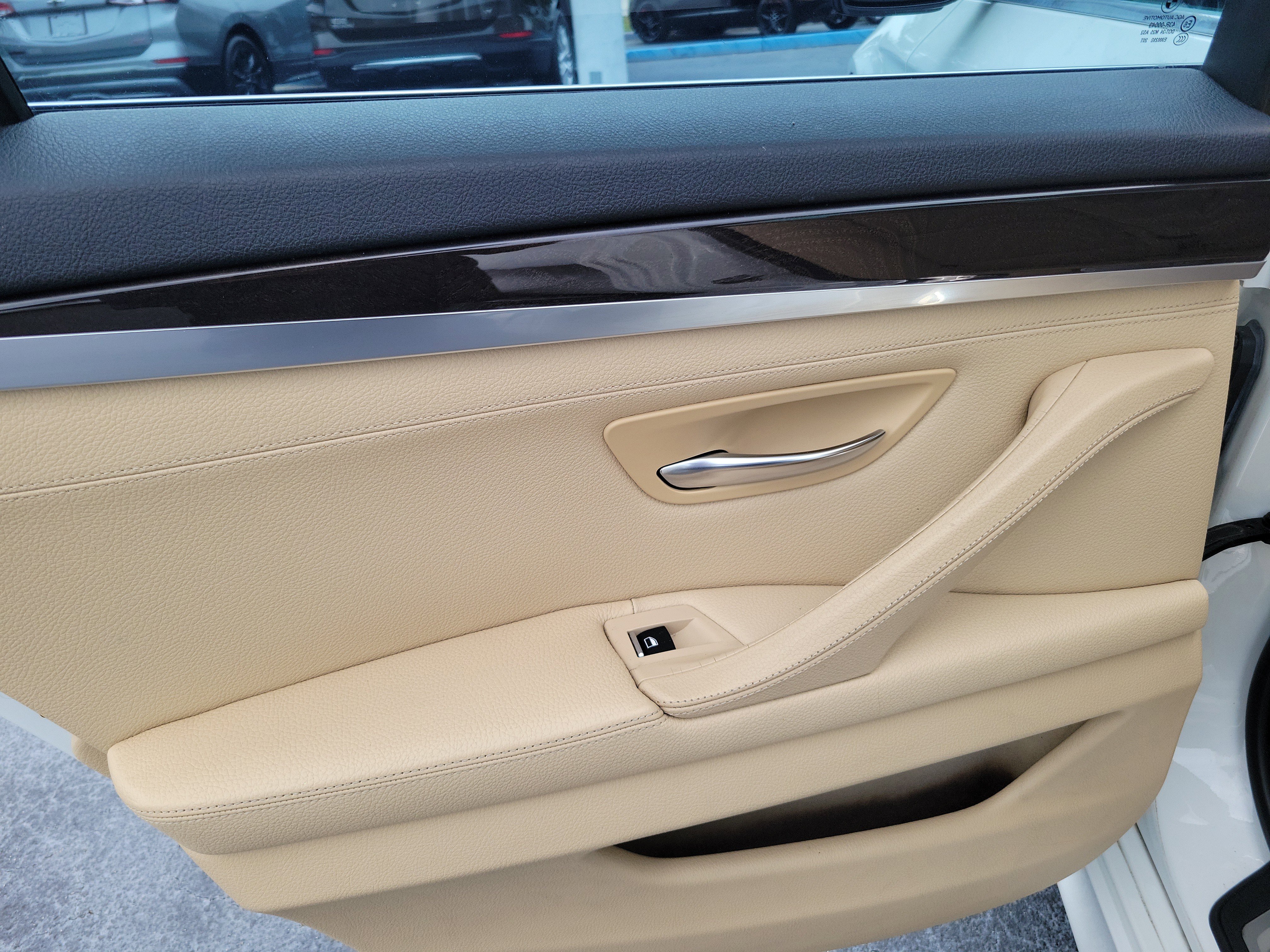 Used 2014 BMW 528i Sedan RWD image 10