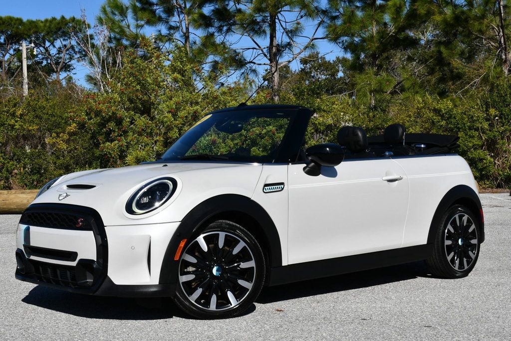Used 2024 MINI Cooper S w/ Seaside Edition image 25