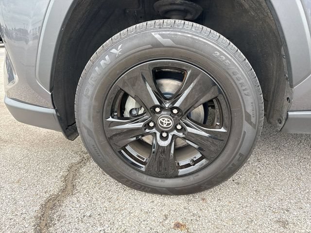 Used 2024 Toyota RAV4 XLE AWD/4WD image 10