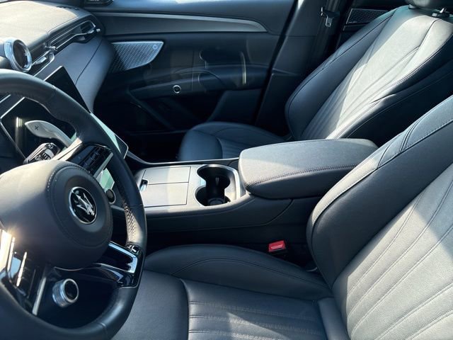 Used 2023 Maserati Grecale GT image 10