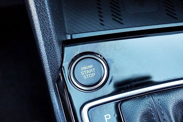 Used 2024 Kia Sportage EX FWD image 30