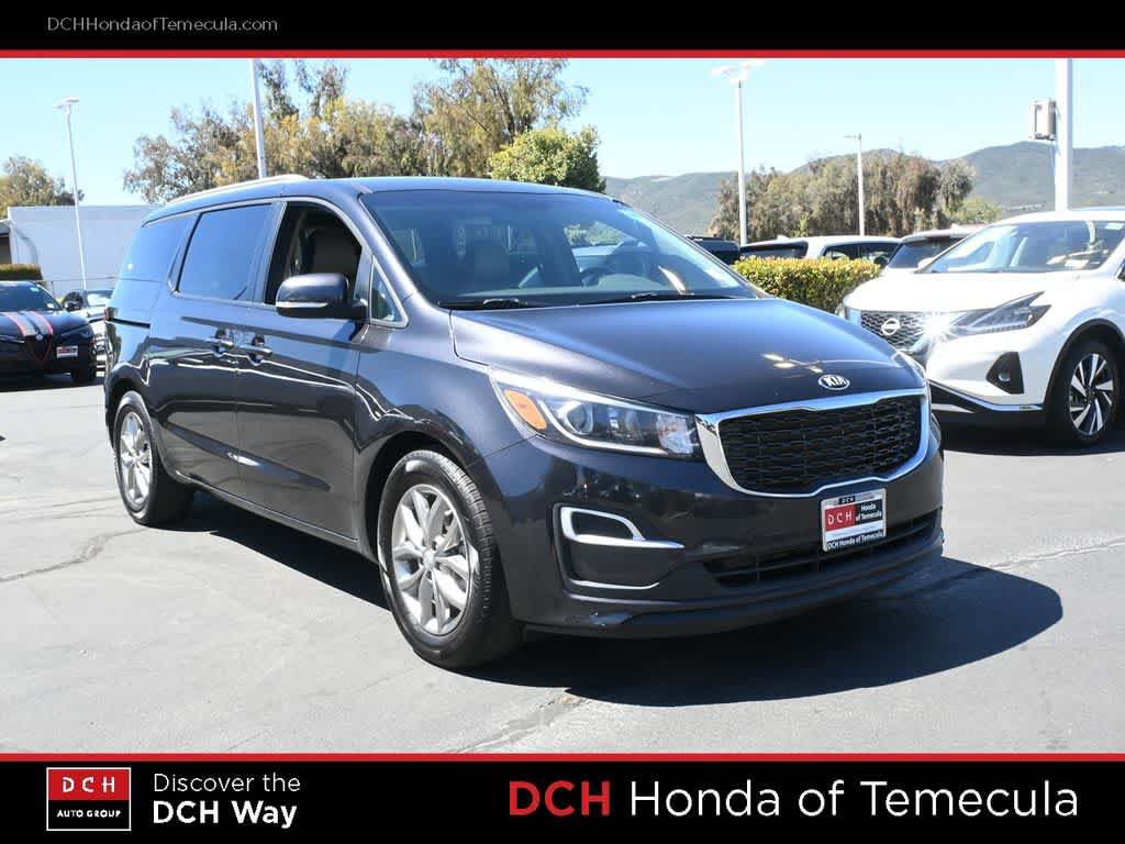 Used 2021 Kia Sedona EX FWD image 3