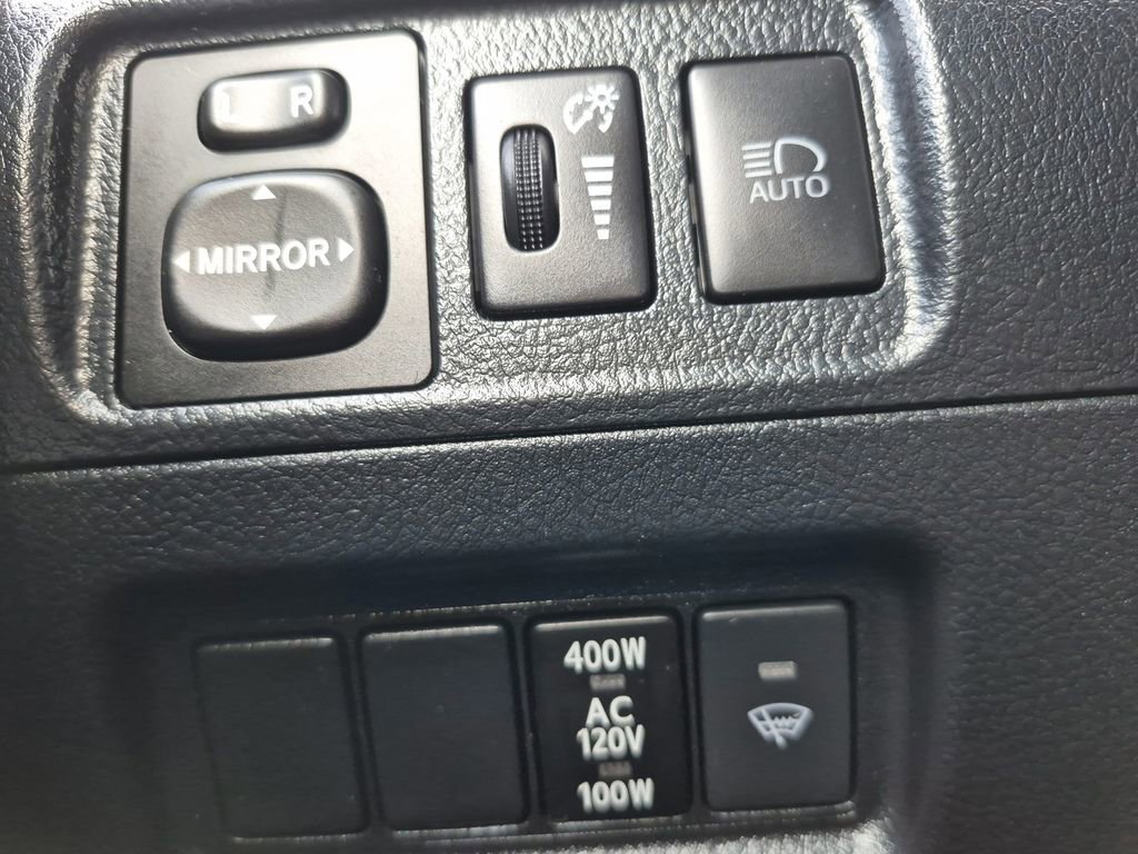 Used 2024 Toyota 4Runner TRD Off-Road image 26