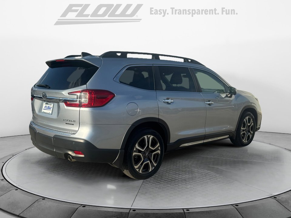 Used 2023 Subaru Ascent Touring image 9
