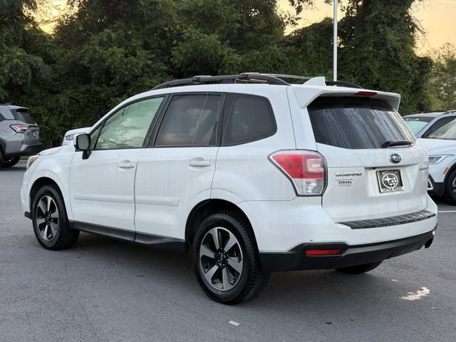 Used 2018 Subaru Forester 2.5i Premium AWD/4WD image 5