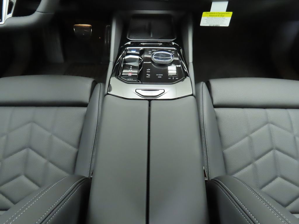 New 2026 BMW i5 eDrive40 w/ M Sport Package image 16
