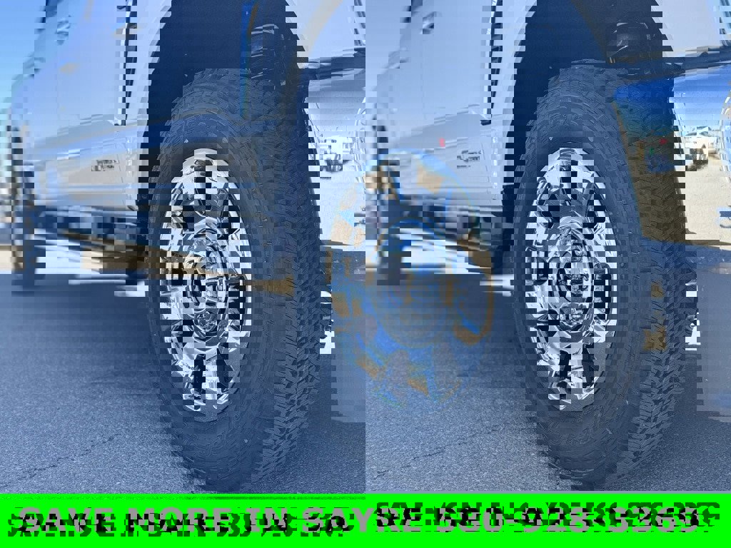 New 2025 Ford F250 Lariat w/ Chrome Package image 2