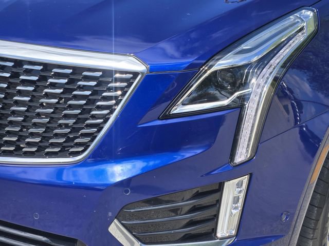 Used 2023 Cadillac XT5 Premium Luxury w/ Technology Package FWD image 9