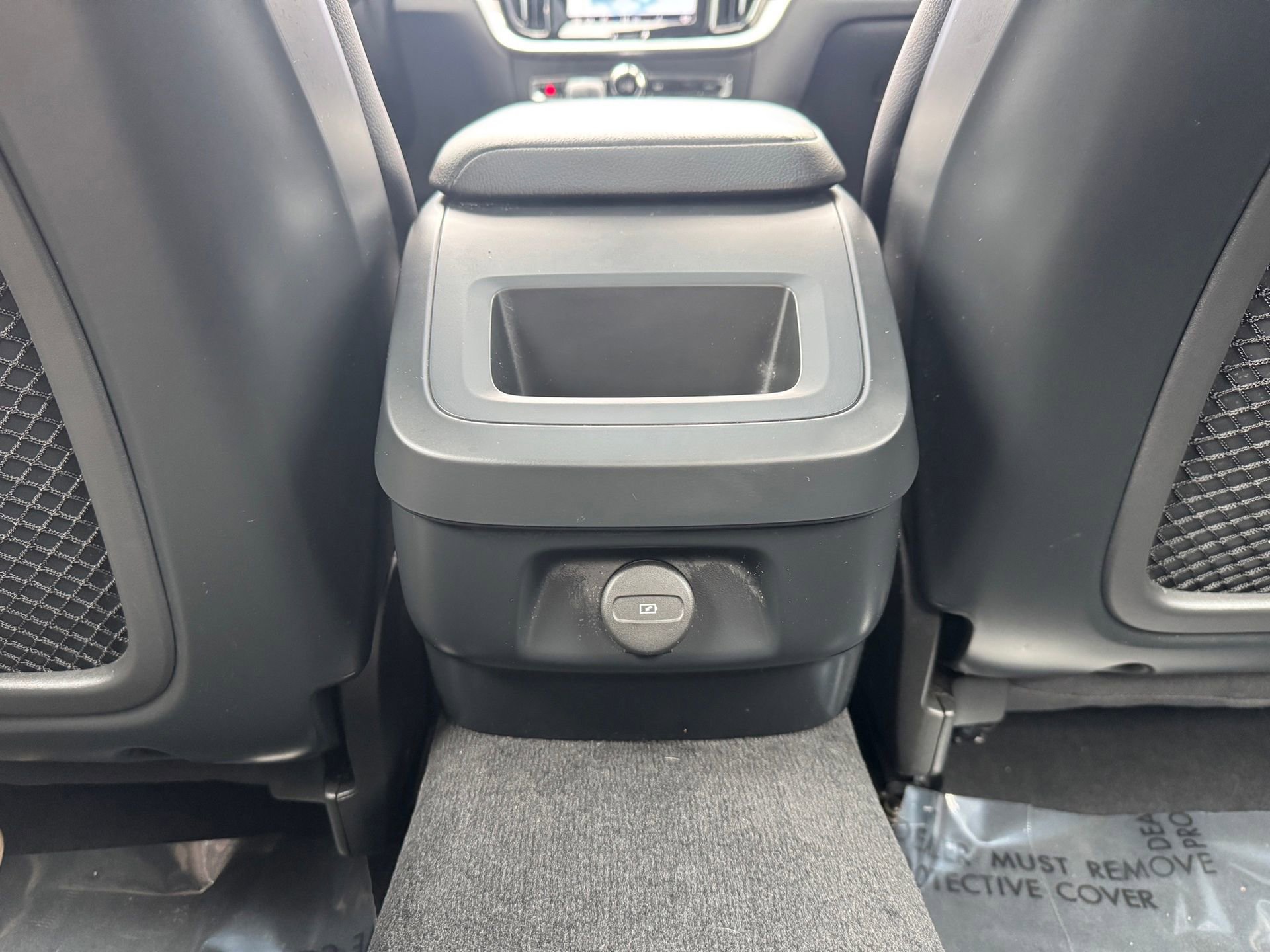 Used 2023 Volvo S60 B5 Core w/ Climate Package image 25