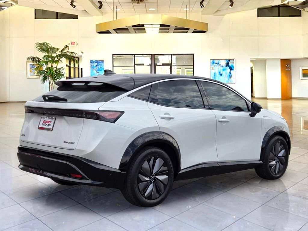 Used 2024 Nissan Ariya FWD image 5