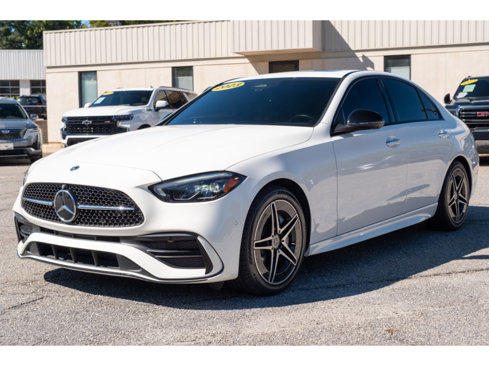 Used 2023 Mercedes-Benz C 300 Sedan image 4