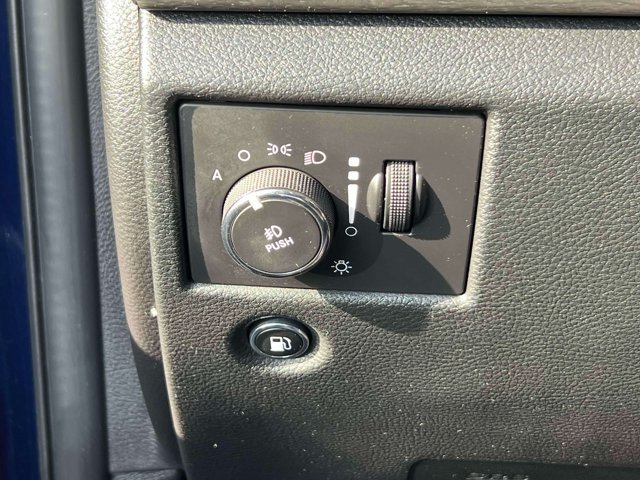 Used 2016 Jeep Grand Cherokee Laredo w/ Quick Order Package 23E AWD/4WD image 17