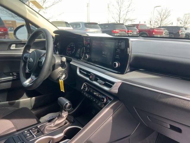 Used 2021 Kia K5 LX image 30