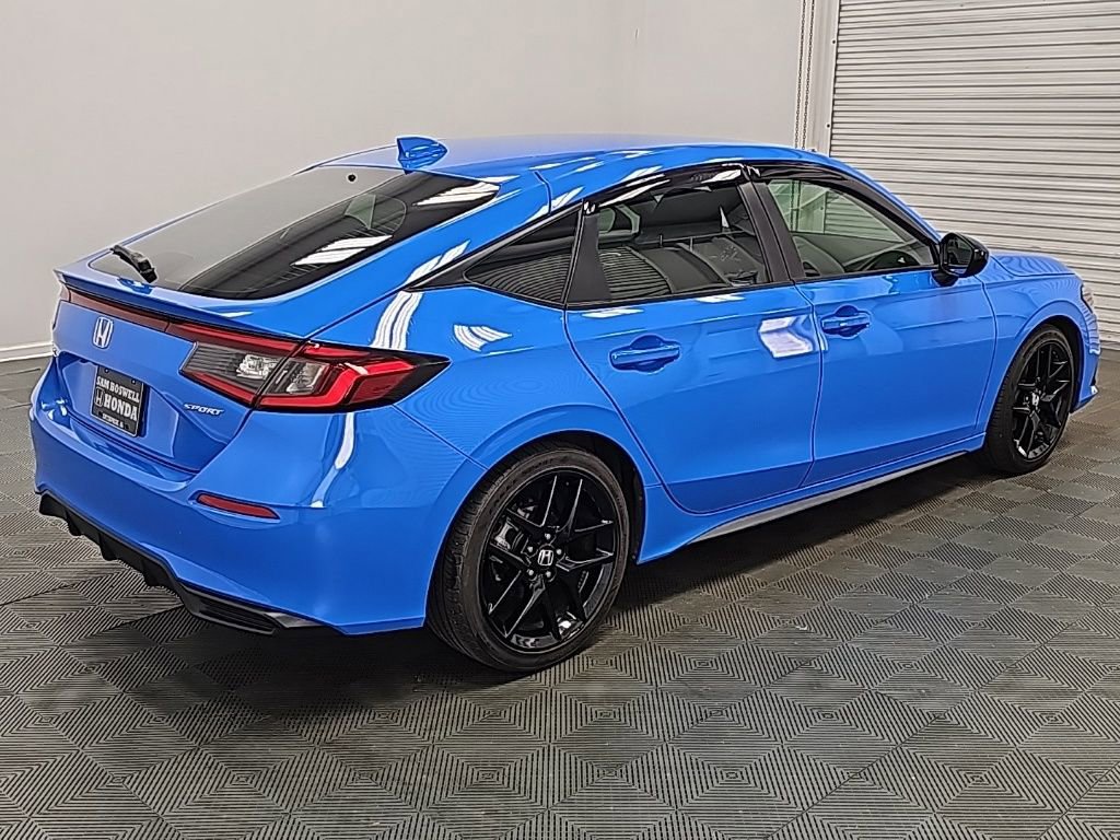 Used 2023 Honda Civic Sport image 9