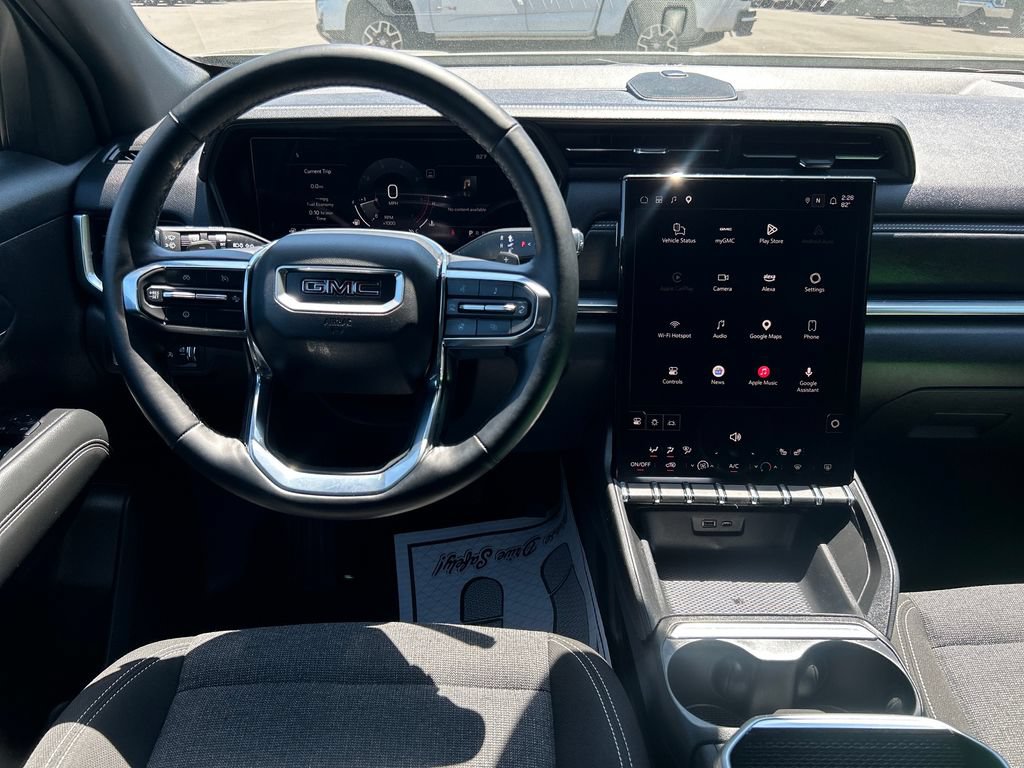 Used 2025 GMC Terrain Elevation AWD/4WD image 16