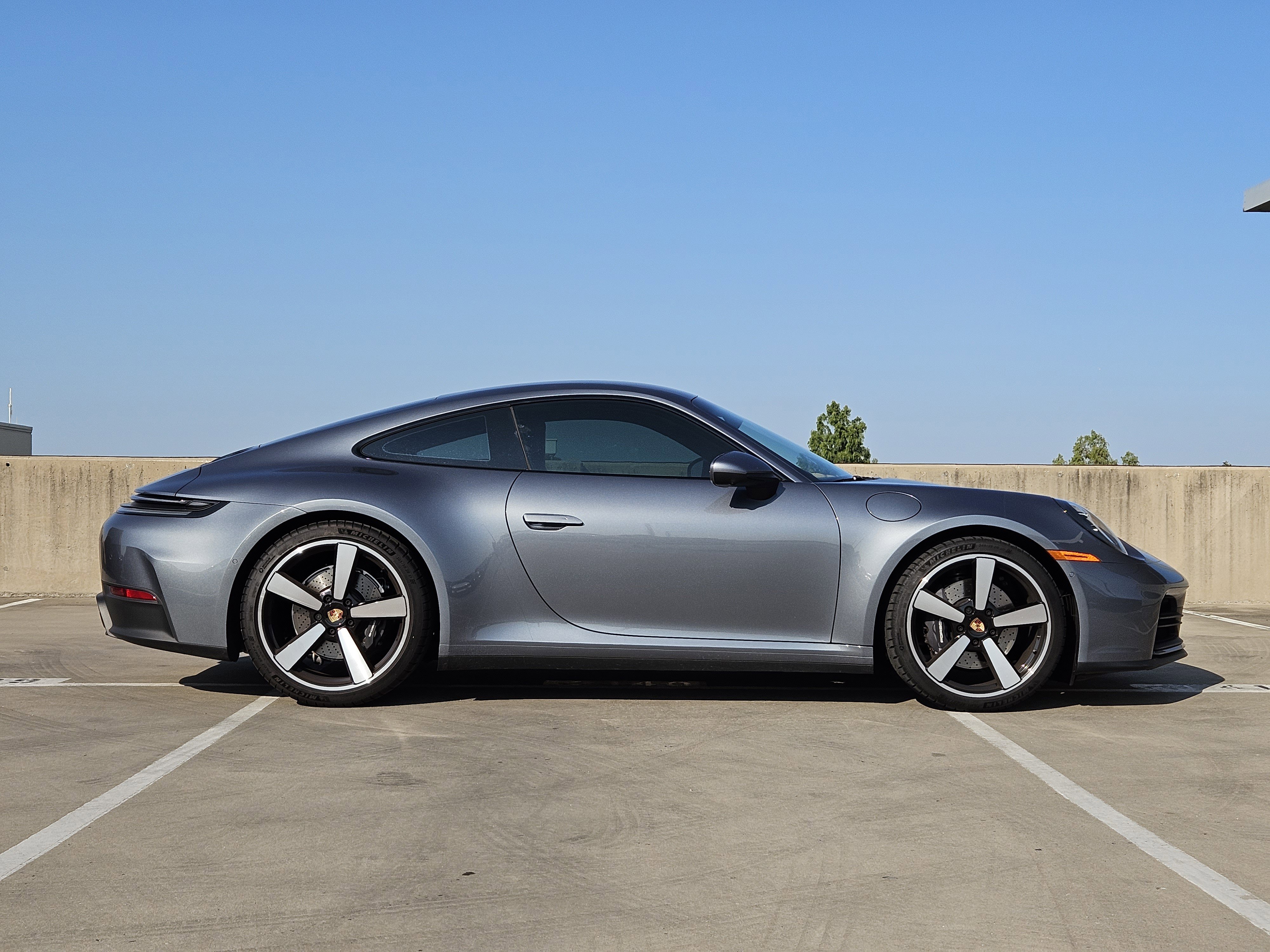 Certified 2025 Porsche 911 Carrera image 9