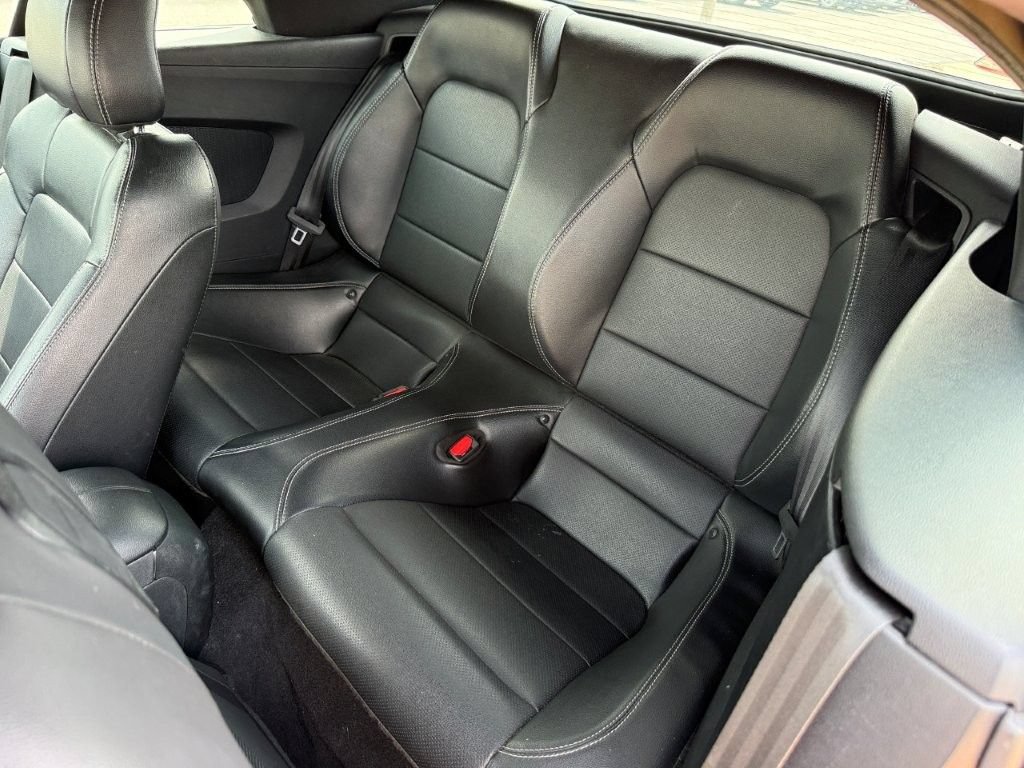Used 2022 Ford Mustang Premium RWD image 20
