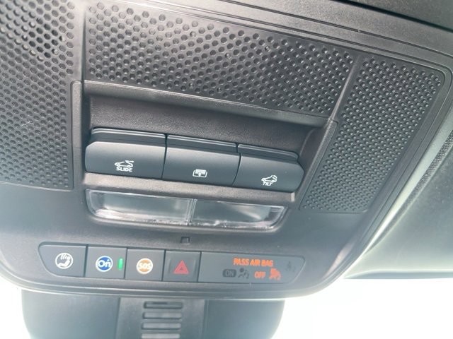 New 2026 Chevrolet Traverse LT w/ Sun and Wheel Package image 34