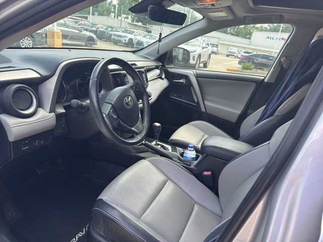 Used 2016 Toyota RAV4 Limited w/ Advanced Technology Package FWD image 30