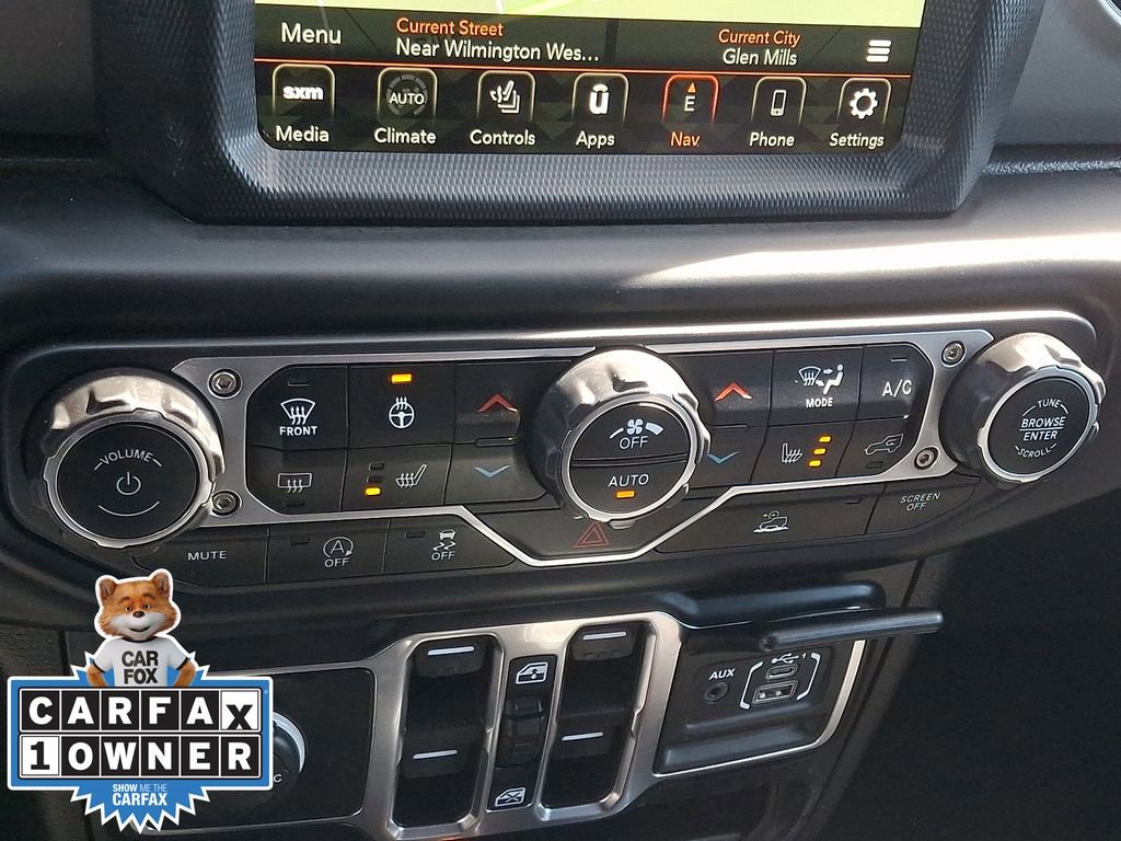 Used 2022 Jeep Gladiator Willys AWD/4WD image 16