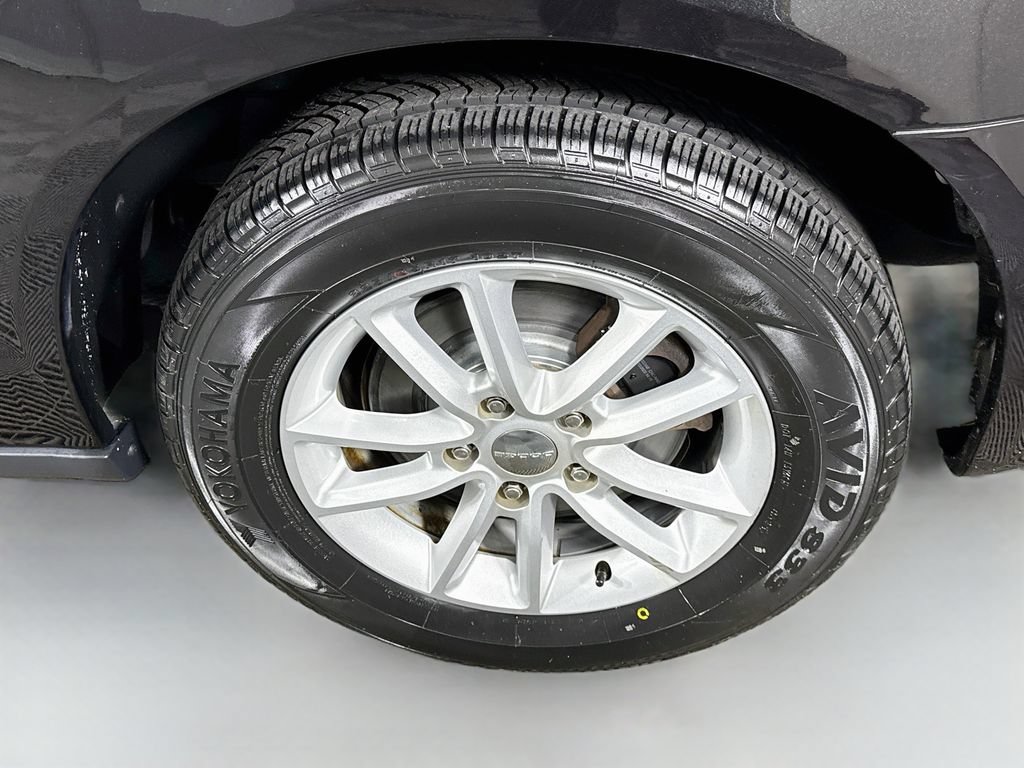 Used 2018 Dodge Grand Caravan SXT FWD image 33