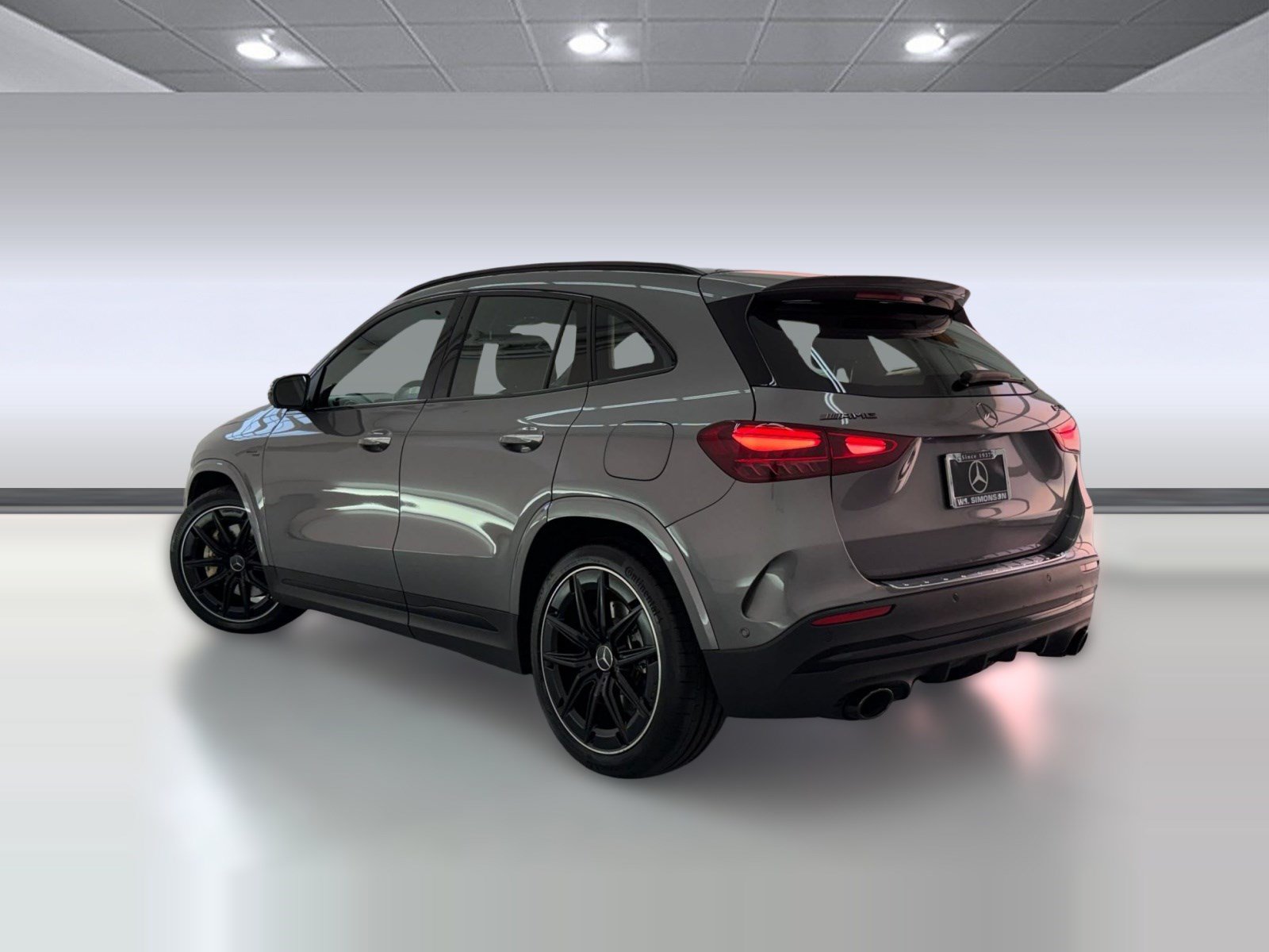 Certified 2024 Mercedes-Benz GLA 35 AMG 4MATIC image 3