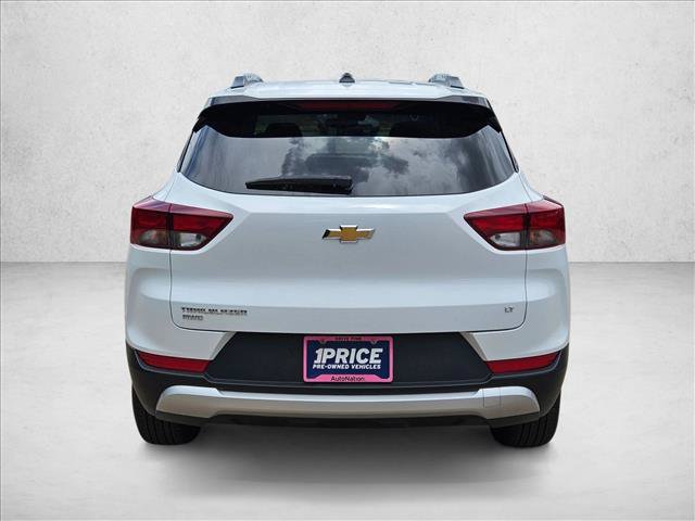 Used 2025 Chevrolet TrailBlazer LT AWD/4WD image 7