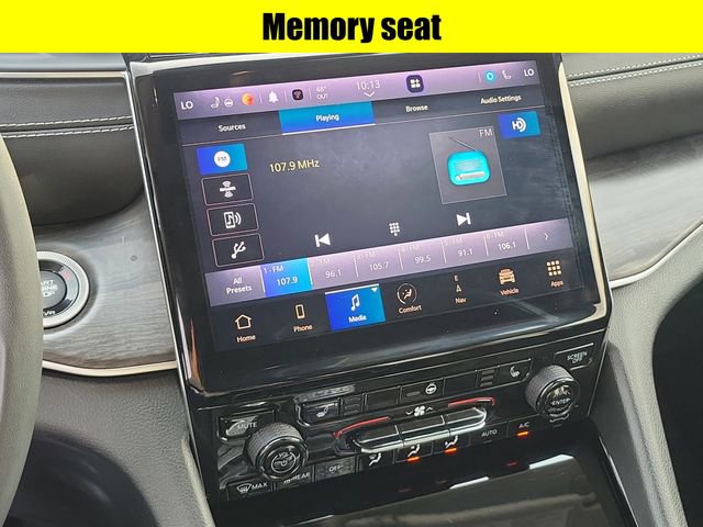 Certified 2023 Jeep Grand Cherokee L Limited image 14