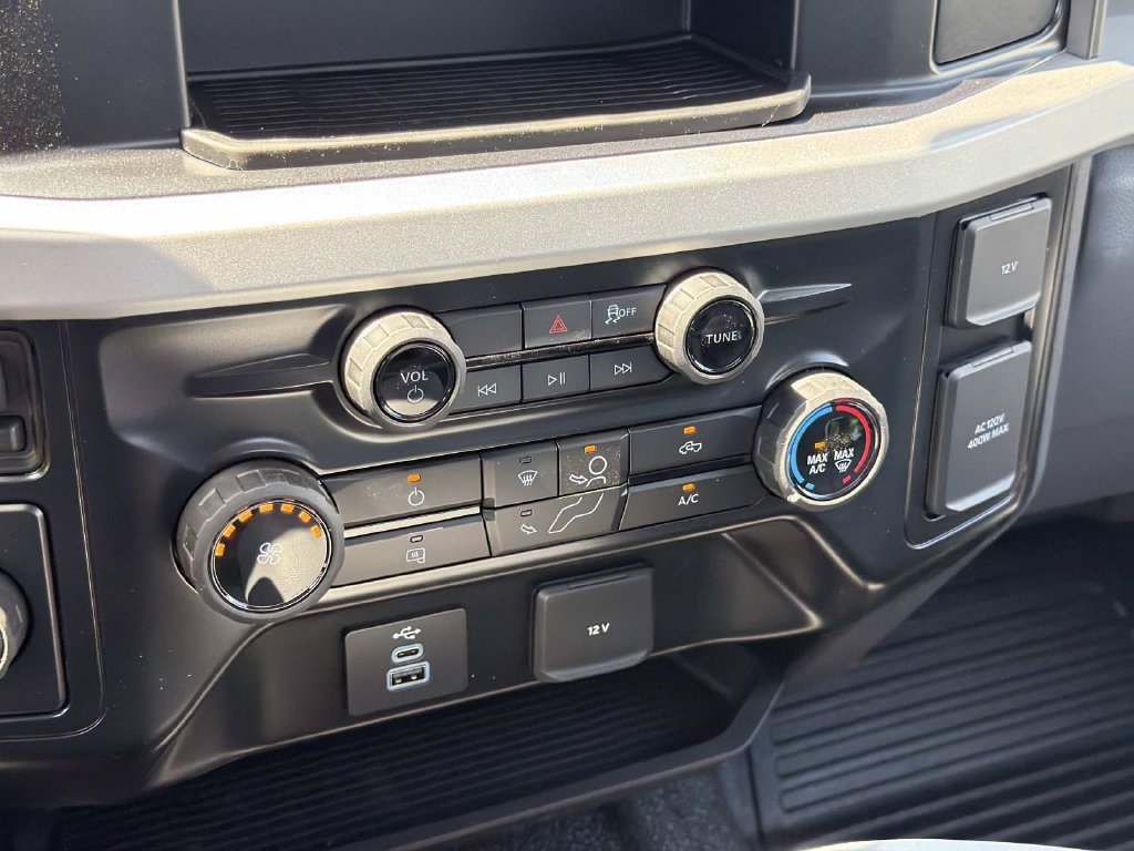 New 2026 Ford F450 XL w/ XL Chrome Package RWD image 21