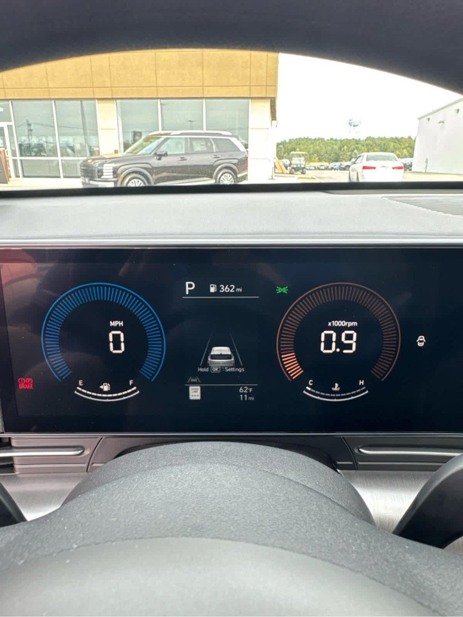 New 2027 Hyundai Kona SE AWD/4WD image 28