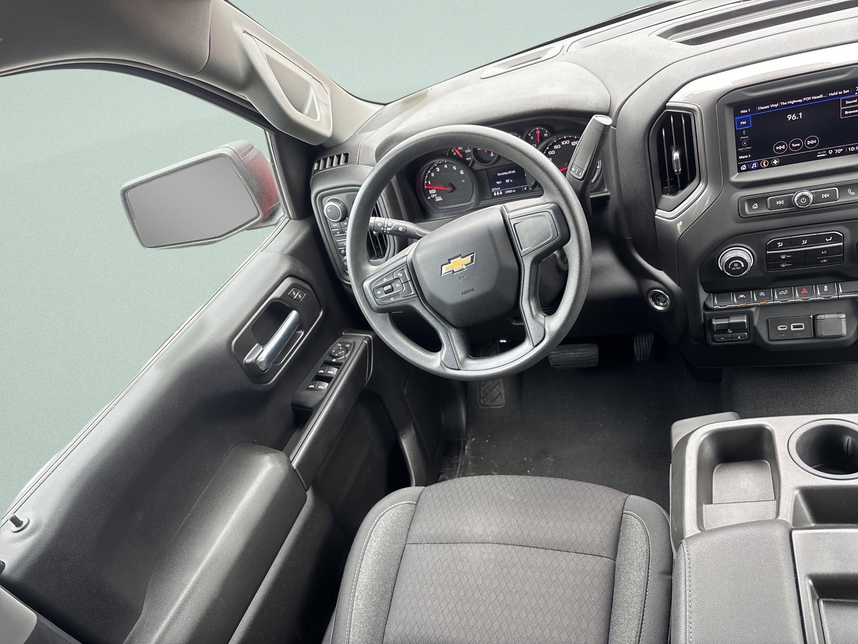 Used 2024 Chevrolet Silverado 1500 Custom AWD/4WD image 26