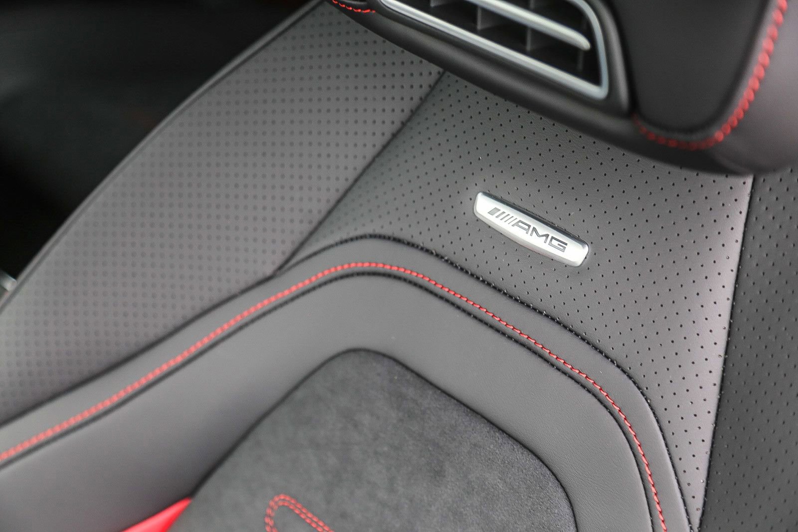 New 2026 Mercedes-Benz CLE 53 AMG 4MATIC Cabriolet image 28